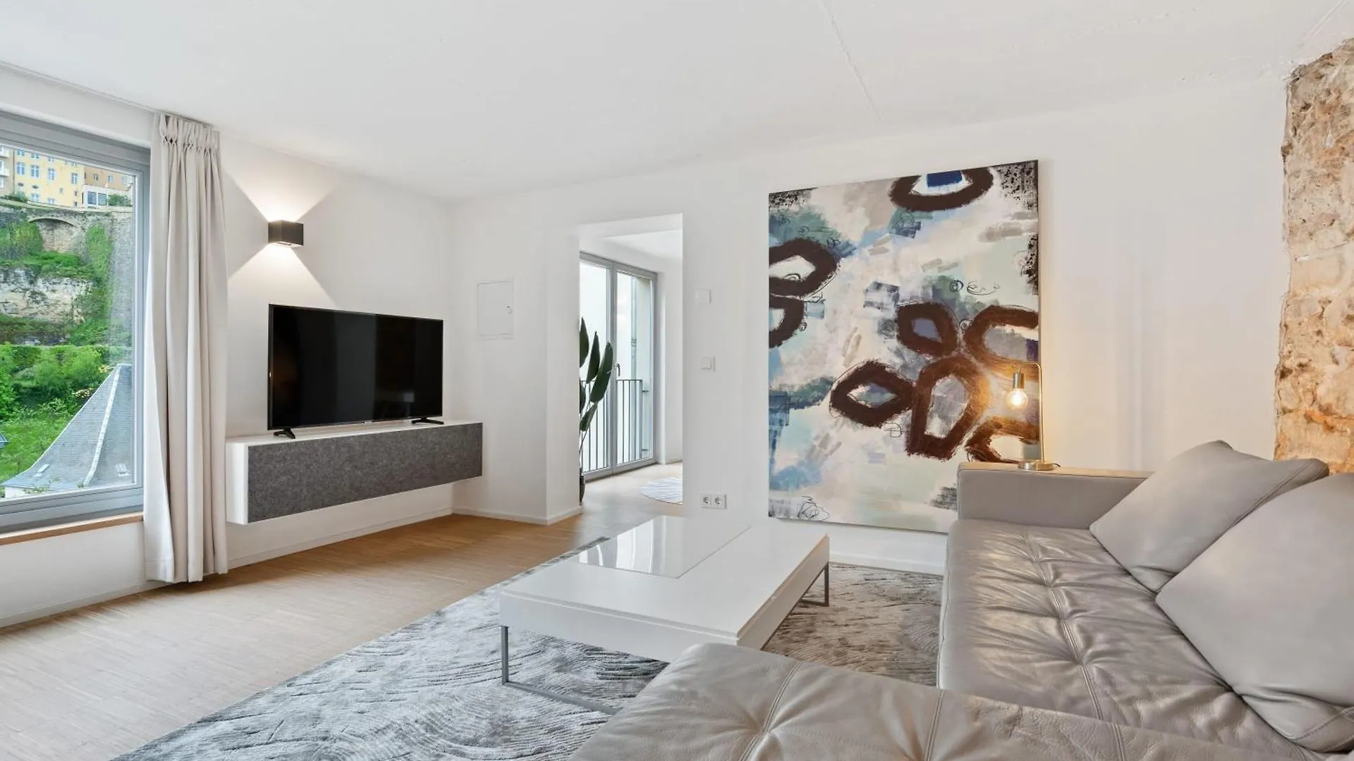Modern 1Br Apartment In Unesco Grund, Luxemburg Luxemburg