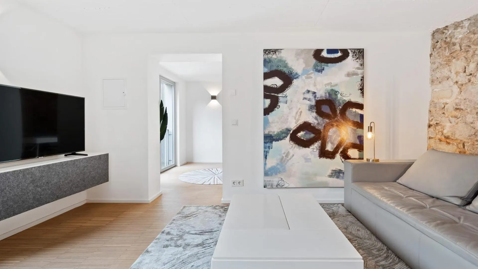 Modern 1Br Apartment In Unesco Grund, Luxemburg Luxemburg